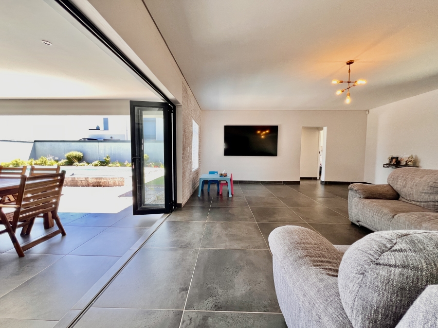 4 Bedroom Property for Sale in Langebaan Country Estate Western Cape